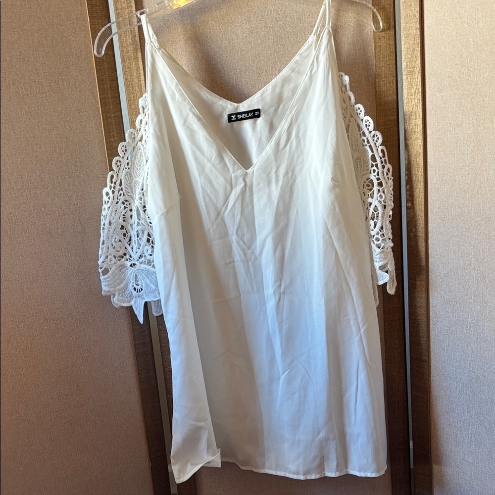 FINAL MARKDOWN SHEILAY WHITE Lace Cold Shoulder Blouse medium